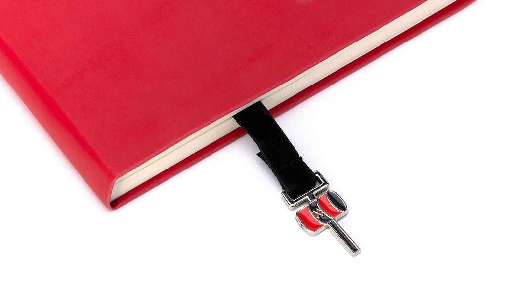 DC: Harley Quinn Journal with Ribbon Charm