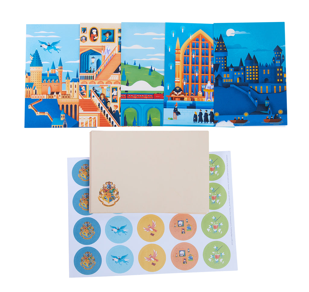 Harry Potter: Exploring Hogwarts Card Portfolio Set (Set of 20 Cards)